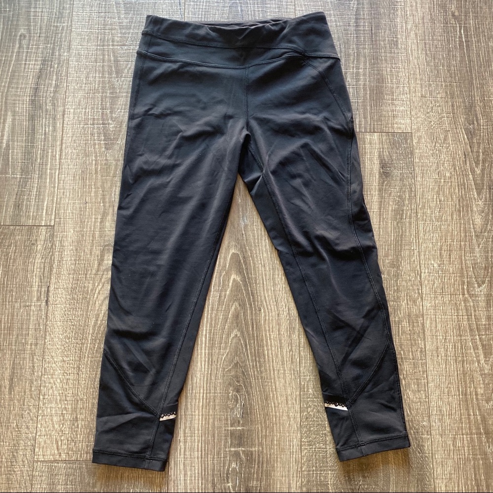 Ivivva Hyper Track Black Reflective Crop Leggings